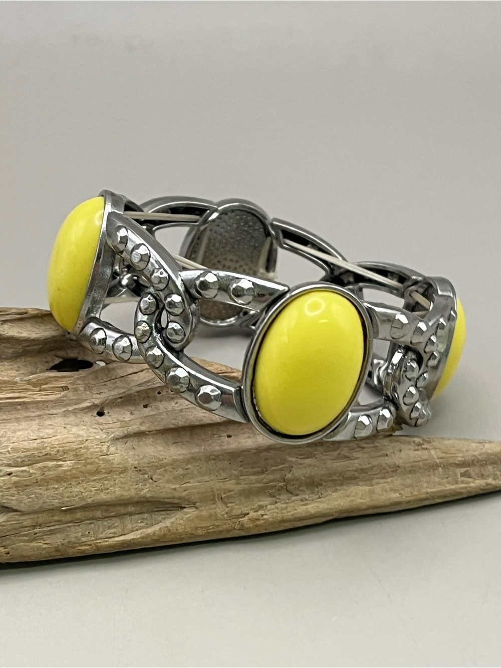 Vintage Style Silver Tone Yellow Cabochon Stretch Cuff Bracelet Y2K Chunky